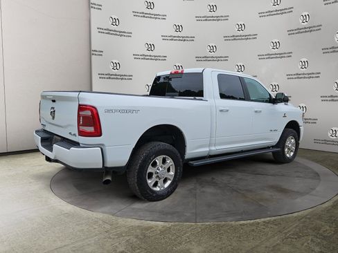 Used 2022 RAM 2500 Big Horn w/ Level C Equiment Group AWD/4WD image 5