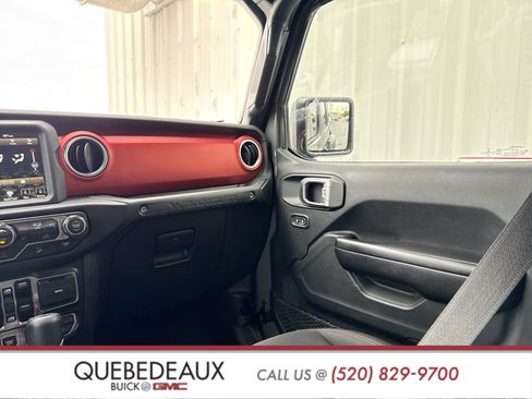 Used 2019 Jeep Wrangler Unlimited Rubicon image 26