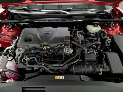 Used 2026 Toyota Camry LE image 28