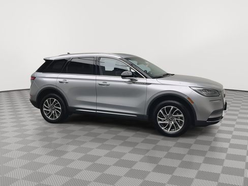 Used 2022 Lincoln Corsair AWD w/ Equipment Group 101A image 39