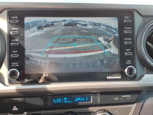 Used 2021 Toyota Tacoma SR5 image 21