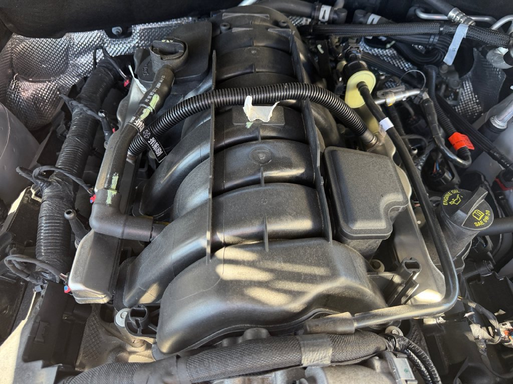 Used 2025 Dodge Durango R/T w/ Blacktop Package AWD/4WD image 20