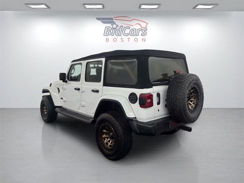 Used 2019 Jeep Wrangler Unlimited Sahara w/ Dual Top Group image 6