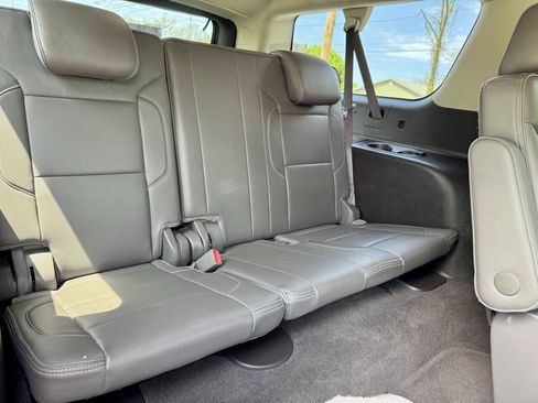 Used 2019 GMC Yukon XL Denali w/ Denali Ultimate Package AWD/4WD image 37