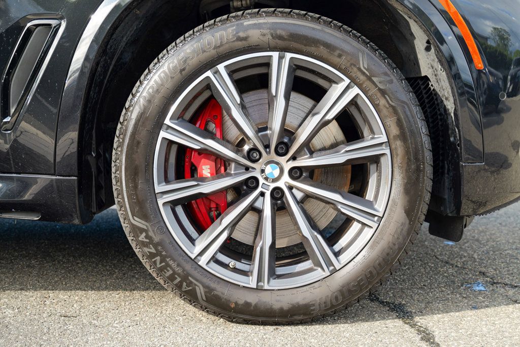 Used 2023 BMW X5 M50i w/ Executive Package AWD/4WD image 12