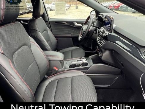 New 2026 Ford Escape ST-Line Select image 18