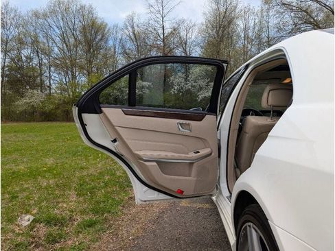 Used 2015 Mercedes-Benz E 350 Sport w/ Premium 1 Package image 11