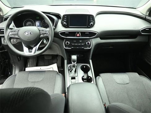 Used 2019 Hyundai Santa Fe SE image 21