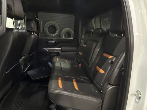 Certified 2020 GMC Sierra 2500 AT4 w/ AT4 Premium Package AWD/4WD image 20
