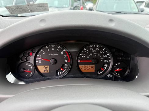 Used 2018 Nissan Frontier SV AWD/4WD image 20
