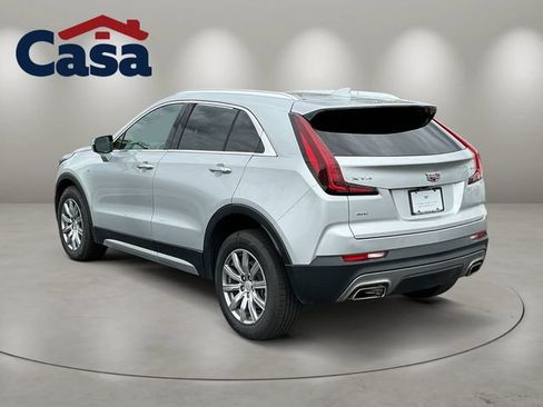 Used 2021 Cadillac XT4 Premium Luxury w/ Cold Weather Package AWD/4WD image 4