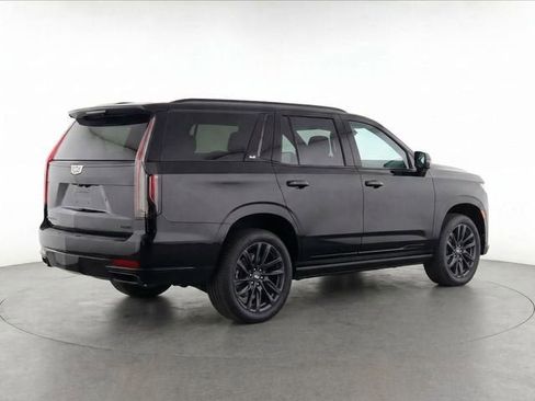 Certified 2024 Cadillac Escalade Sport Platinum w/ LPO, ONYX Package AWD/4WD image 8