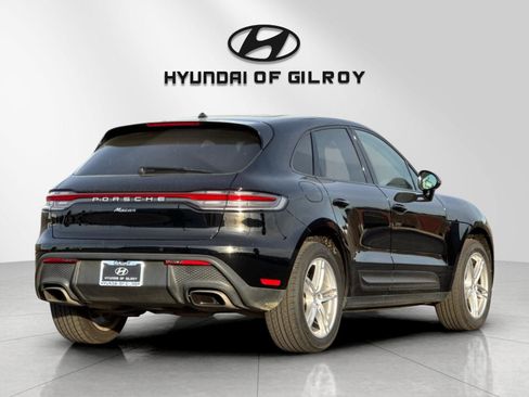 Used 2024 Porsche Macan AWD/4WD image 5