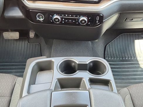 Used 2023 GMC Sierra 1500 Elevation AWD/4WD image 11