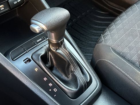 Used 2018 Kia Rio S image 20