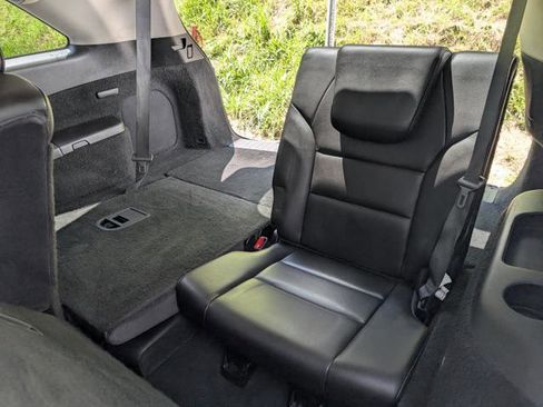 Used 2010 Acura MDX w/ Technology & Entertainment AWD/4WD image 14