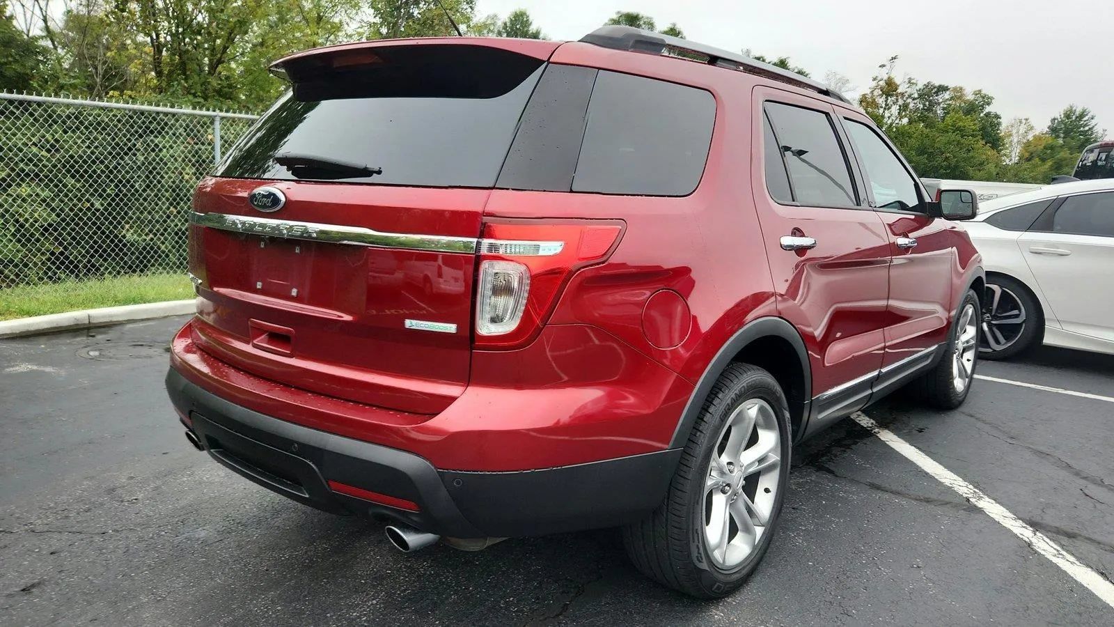 Used 2013 Ford Explorer Limited FWD image 2