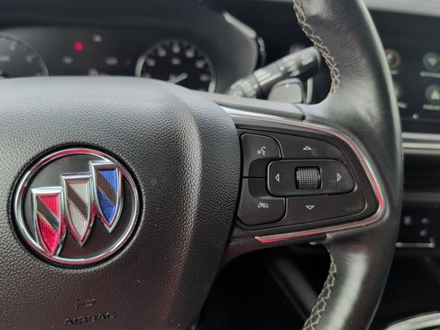 Used 2023 Buick Envision Preferred FWD image 25