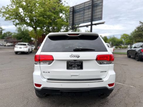 Used 2014 Jeep Grand Cherokee Limited w/ Mopar Chrome Edition Group AWD/4WD image 5