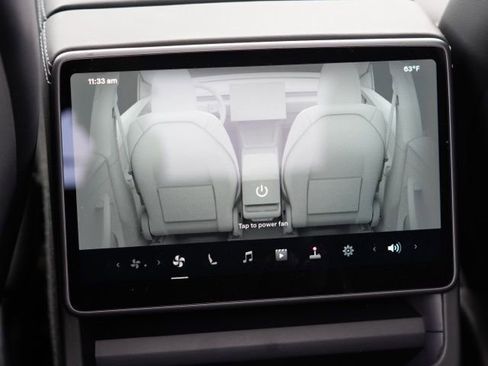 Used 2026 Tesla Model Y 2WD image 26