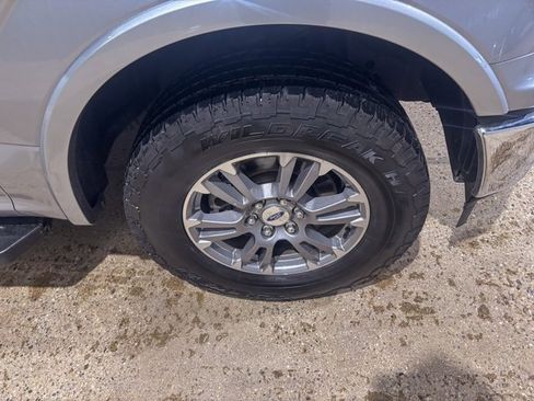 Used 2020 Ford F150 Lariat w/ FX4 Off-Road Package image 10