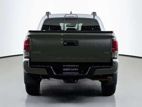 Used 2020 Toyota Tacoma Limited AWD/4WD image 6