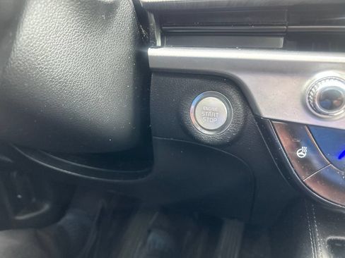 Certified 2023 Kia Telluride EX w/ EX Captain's Chair Package AWD/4WD image 16