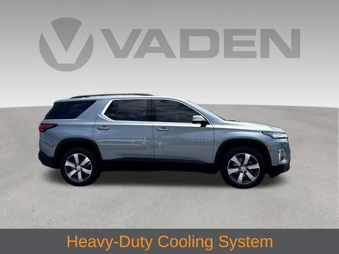 Used 2023 Chevrolet Traverse LT w/ LT Premium Package FWD image 29