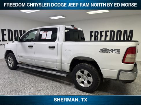 Used 2024 RAM 1500 Big Horn AWD/4WD image 4