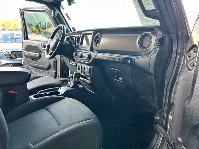 Used 2021 Jeep Wrangler Unlimited Sport AWD/4WD image 27