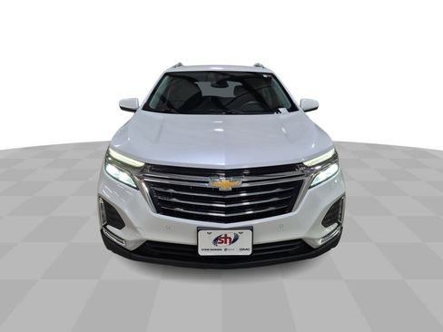 Certified 2024 Chevrolet Equinox Premier image 3