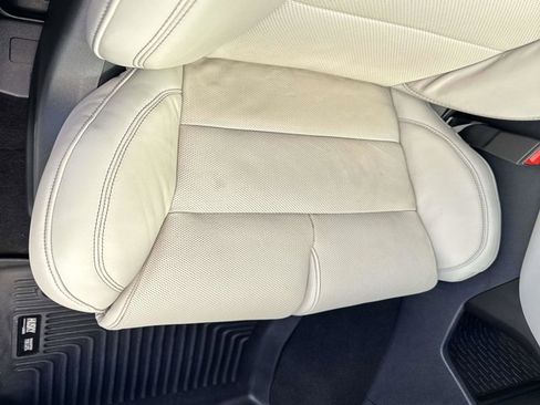 Certified 2025 Lincoln Aviator Reserve w/ Equipment Group 201A image 19