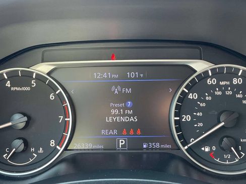 Used 2025 Nissan Altima 2.5 SV FWD image 24