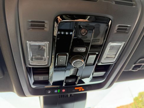 New 2026 GMC Yukon XL AT4 Ultimate w/ LPO, Floor Liner Package image 38