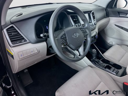 Used 2018 Hyundai Tucson SEL w/ Cargo Package FWD image 9