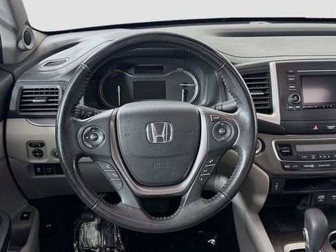 Used 2019 Honda Ridgeline RTL image 12
