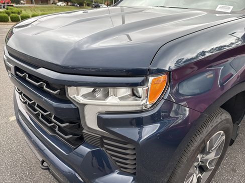 Used 2022 Chevrolet Silverado 1500 RST AWD/4WD image 6