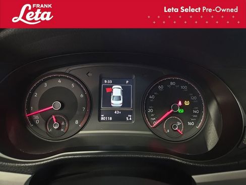 Used 2020 Volkswagen Passat 2.0T SE image 16