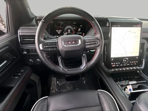 Used 2025 GMC Yukon AT4 Ultimate w/ LPO, Floor Liner Package AWD/4WD image 5