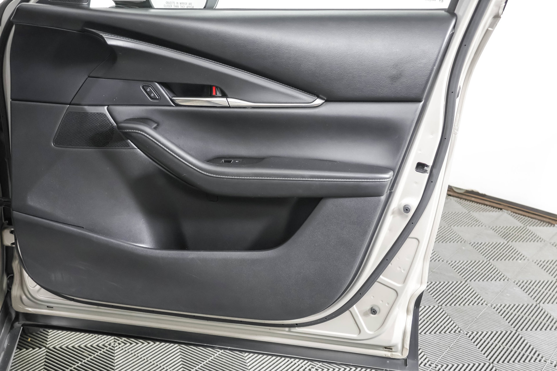 Used 2024 MAZDA CX-30 AWD 2.5 S w/ Preferred Package image 46