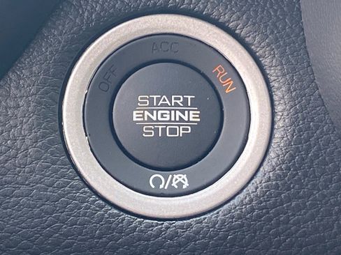 Used 2023 RAM 1500 Big Horn AWD/4WD image 19