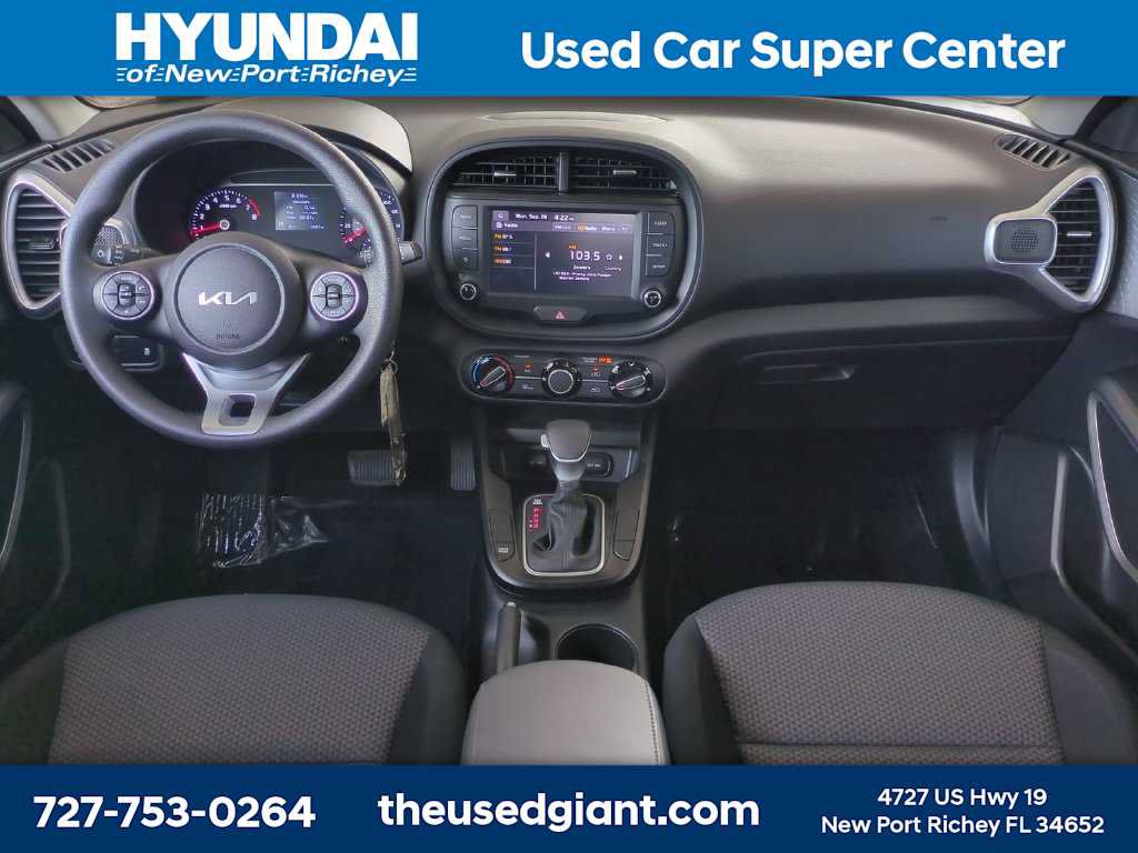 Used 2022 Kia Soul LX w/ Technology Package FWD image 15