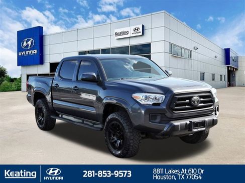 Used 2020 Toyota Tacoma SR image 3
