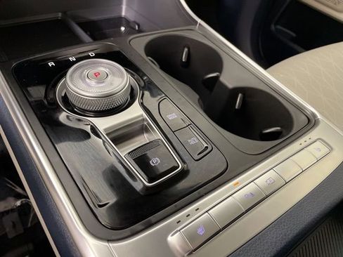 New 2026 Kia Carnival EX image 34