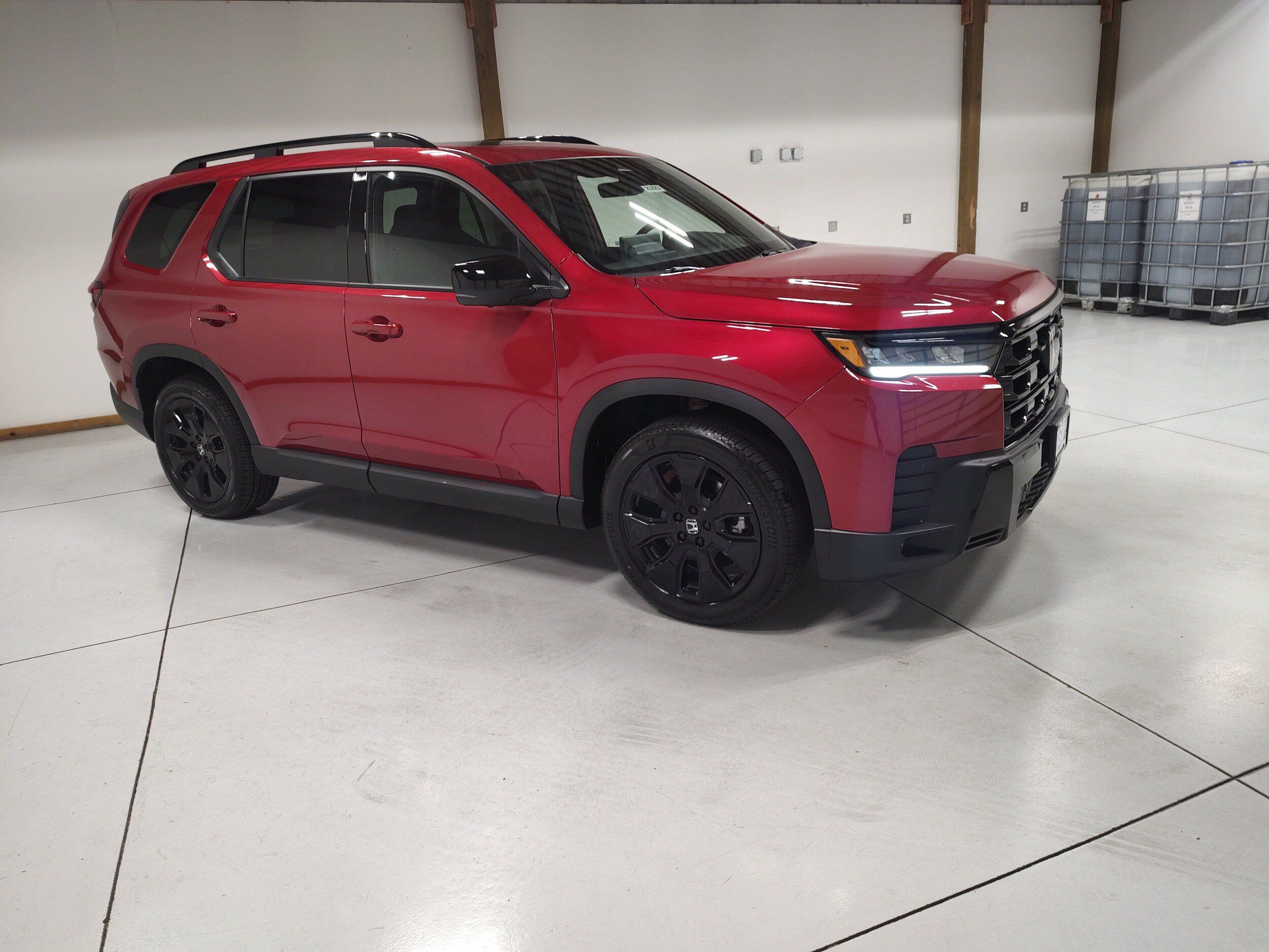 New 2026 Honda Pilot Black Edition image 2