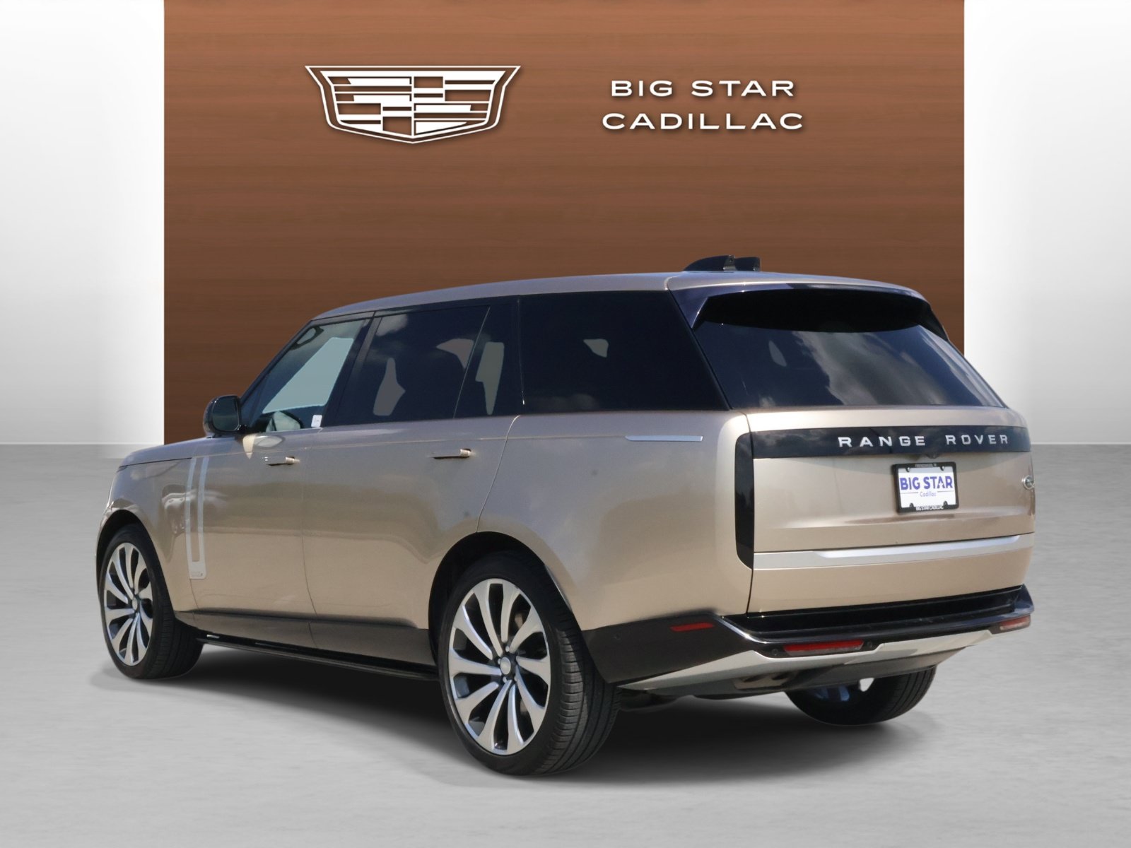 Used 2023 Land Rover Range Rover Long Wheelbase Autobiography AWD/4WD image 3