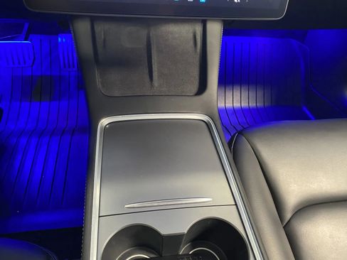 Used 2022 Tesla Model 3 Performance image 20