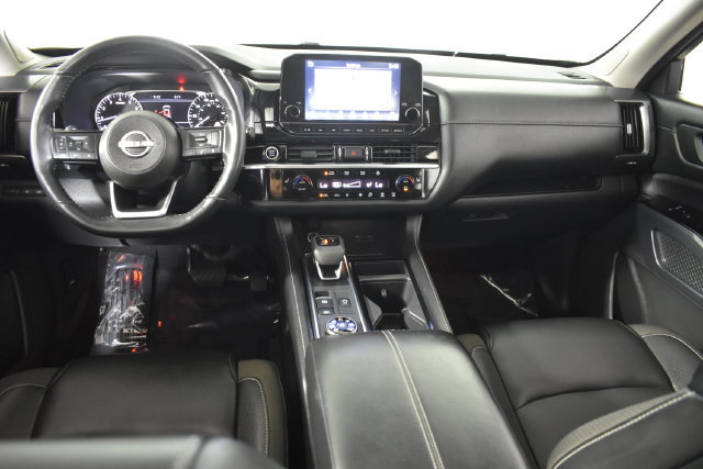 Certified 2024 Nissan Pathfinder SL w/ SL Premium Package AWD/4WD image 30