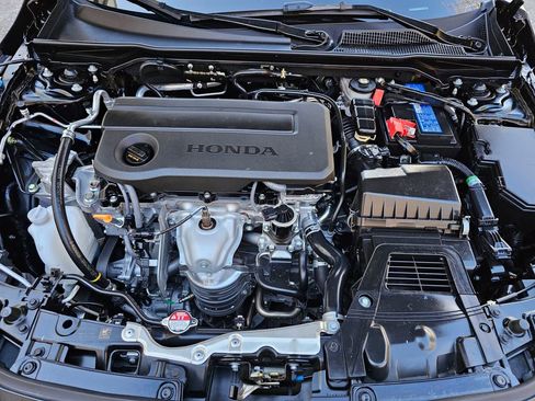 Used 2025 Honda Civic Sport image 23