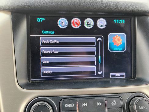 Used 2018 GMC Yukon Denali image 3